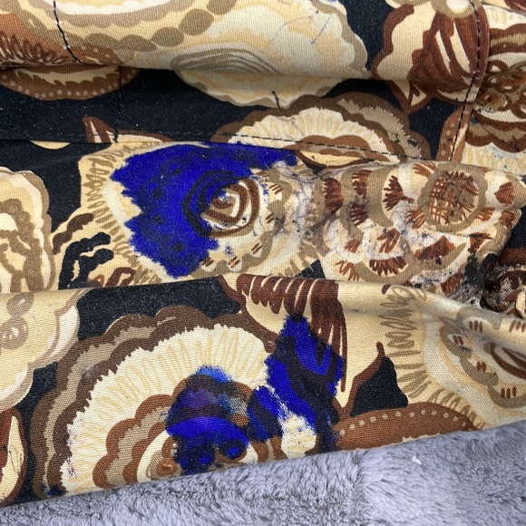 Brighton purse— zips closed— pockets inside and out that zip— great condition - Picture 7 of 12